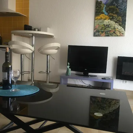 Apartment 127, Vue Et Piscine, Port Santa Lucia Saint-Raphaël